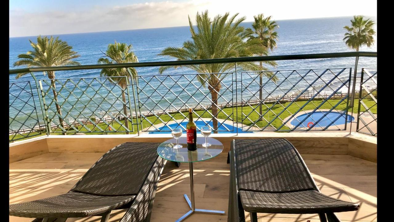 Mi Capricho B17 Beachfront Apartment Sitio de Calahonda Buitenkant foto